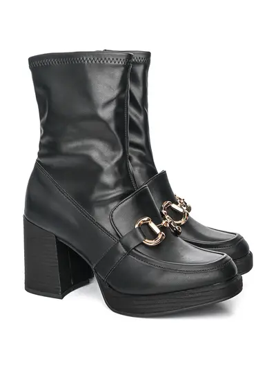 Ботильоны черного цвета на широком каблуке